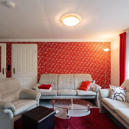 Mientje, 35214 Hesel