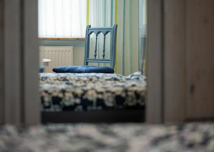 Mientje, 35214 Hesel